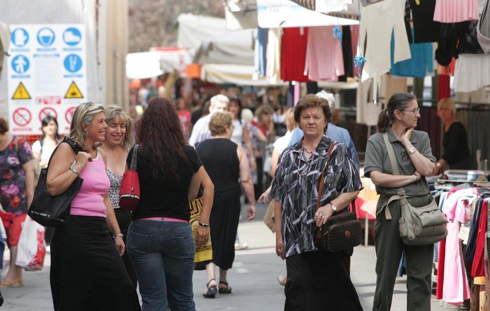 Mercato, il sindaco propone un sondaggio 