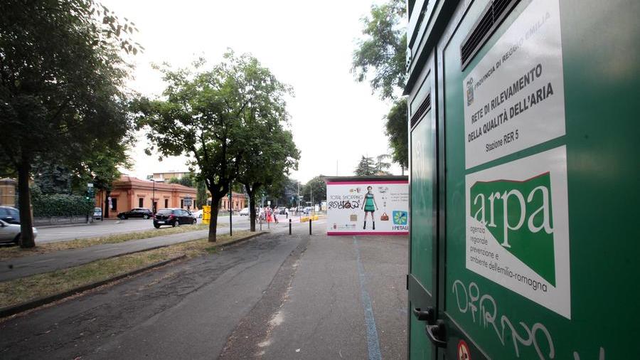 CENTRALINA RILEVAMENTO QUALITA' DELL ARIA ARPA VIALE TIMAVO REGGIO EMILIA