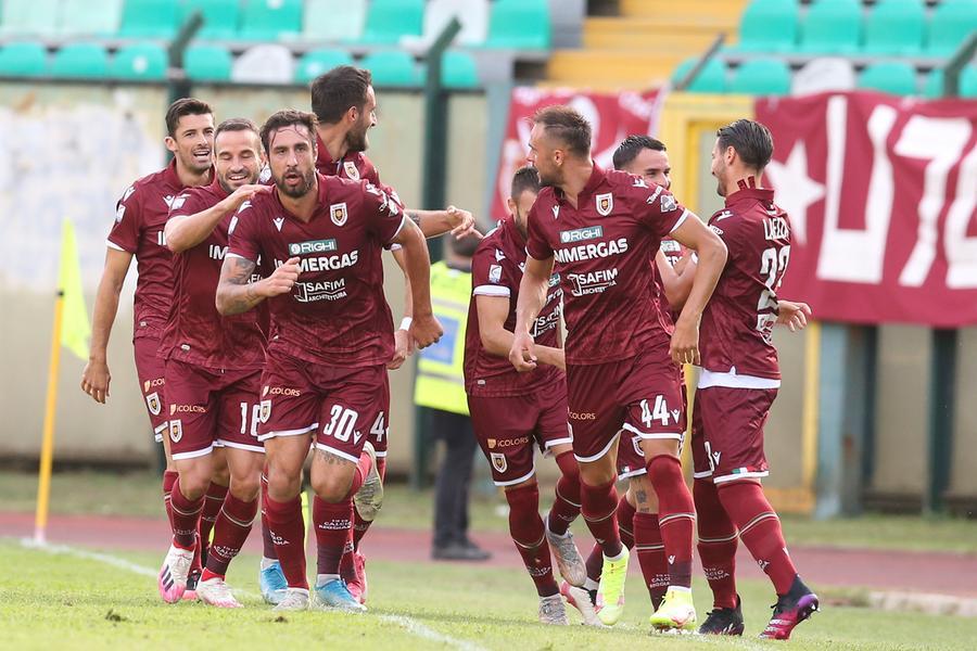 sesena foto er siena reggiana esultanza zamparo