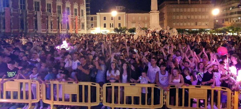 Notte Bianca, tutti in centro. Bar e ristoranti presi d’assalto 