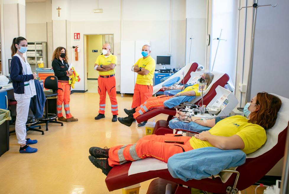 Sempre meno sangue negli ospedali: «Tanti interventi, servono più donatori» 