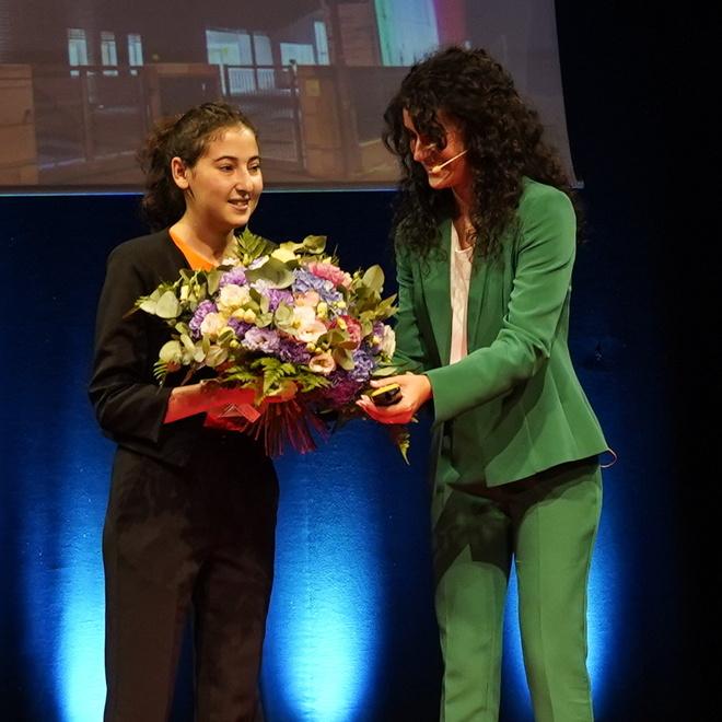 Medolla. Arriva in Italia sognando un trapianto Eurosets le salva la vita poi l’assume