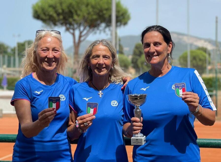 Da sinistra Tortorella, Collodel e Ciardi,la formazione del Tc Prato che ha vinto il titolo nazionale