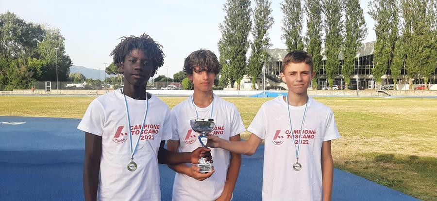 
	I campioni regionali della staffetta 3x800

