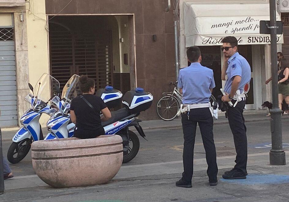 Stop al degrado urbano: in centro scattano le ordinanze anti alcol