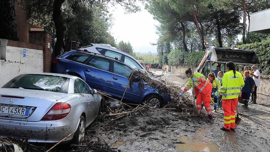 Foto Bianchi/LoDebole LaPresse
11/09/2017 Livorno - Italia
cronaca
Alluvione a Livorno, la conta dei danni
Nella foto: i danni dell'alluvione
Photo Bianchi/LoDebole - LaPresse
11/09/2017
News Italy
Flood in Livorno
In the pic: flood's damages