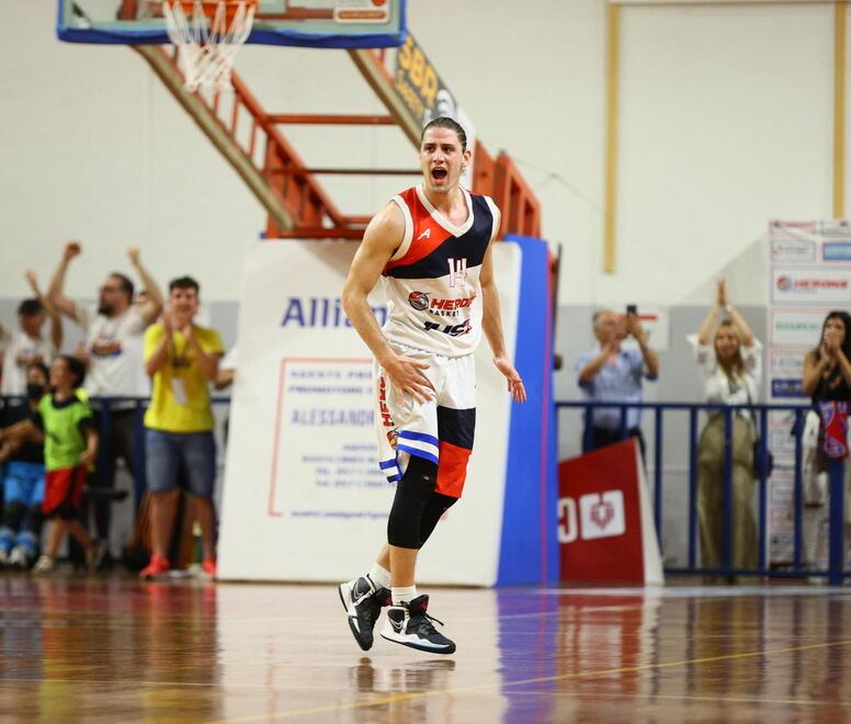 Francesco Galli, protagonista della promozione degli Herons in B (foto Nucci)
