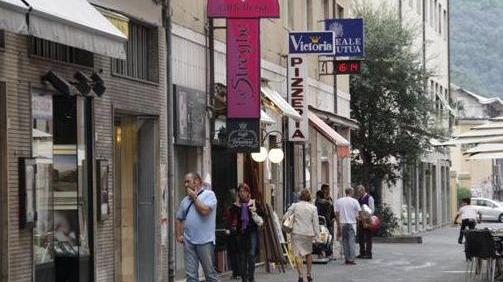 Commercio e turismo ko, 217 chiusure in un anno