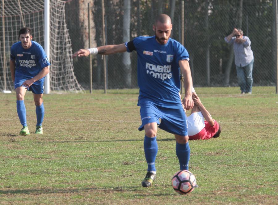 
	Andrea Saturno, bomber della Sanmartinese

