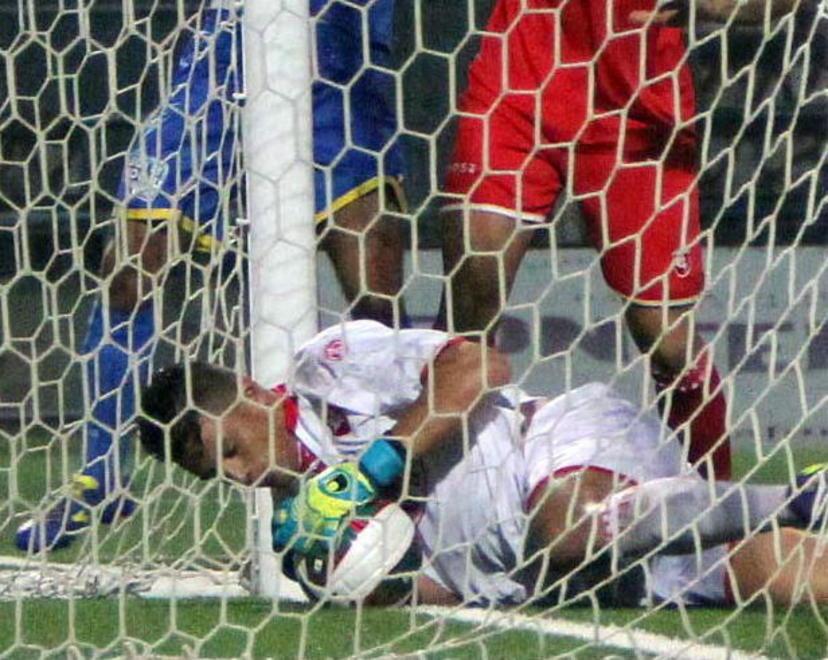 La Carrarese non scardina il bunker dell’Ancona: 0-0 