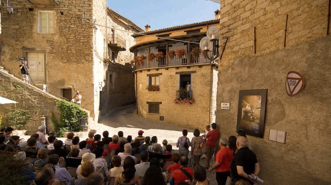 Voci, passi e immagini, Gavoi torna far sognare 