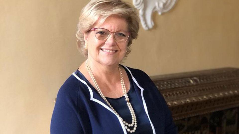 Diana Toccafondi laureata in filosofia è stata Soprintendente archivistico della Toscana e fondatrice e direttrice dell’Archivio di Stato di Prato
