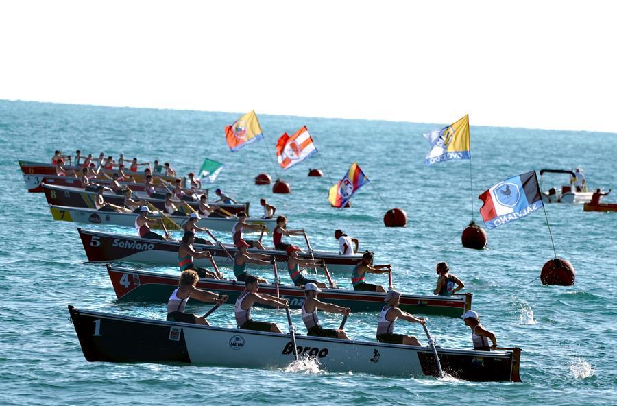 
	L&rsquo;immagine spettacolare della partenza del Palio: l&rsquo;ora X scatter&agrave; questa sera alle 20

