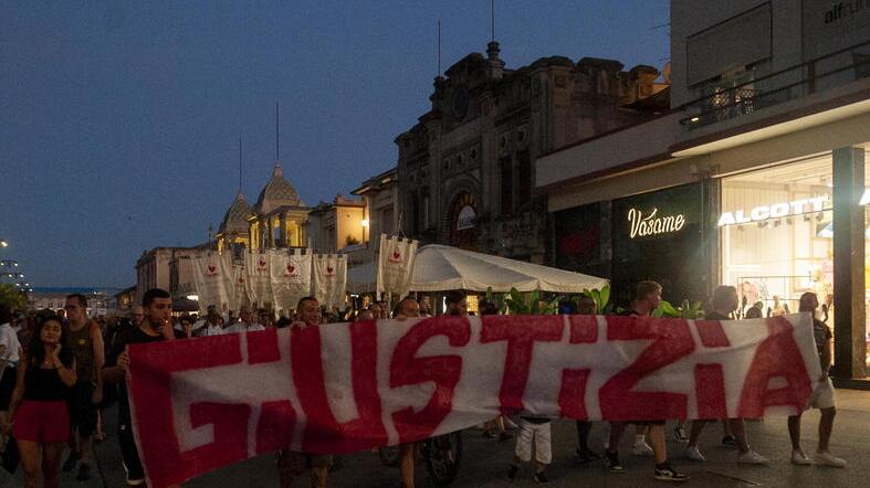 Strage di Viareggio, i familiari della vittime dopo la sentenza di Appello bis: «Ora è chiaro chi è colpevole»