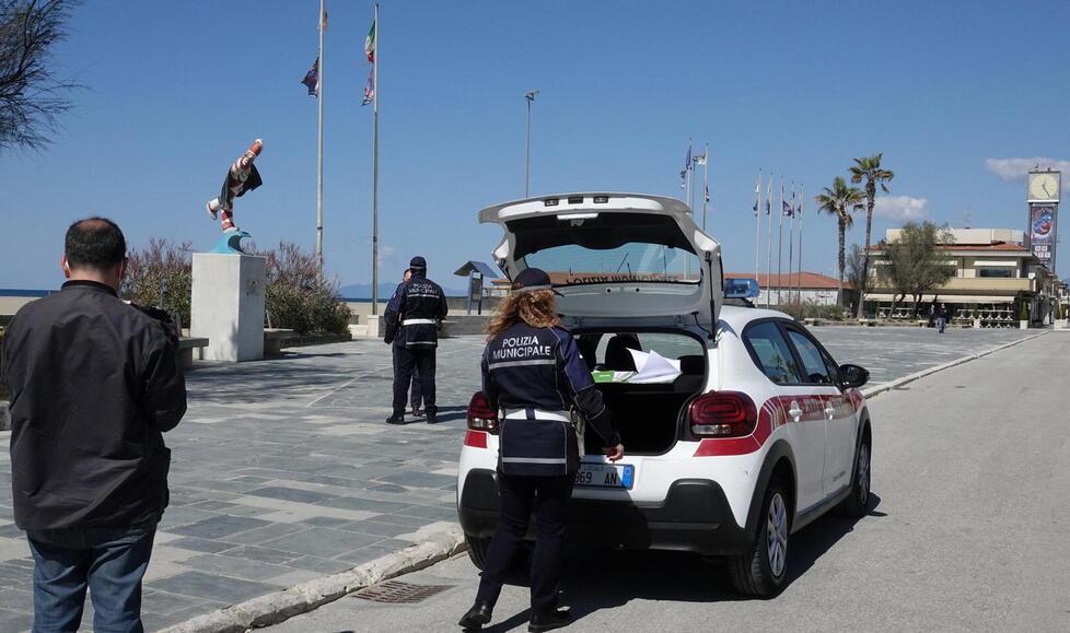 Motorini, campagna di controlli su marmitte e documenti 