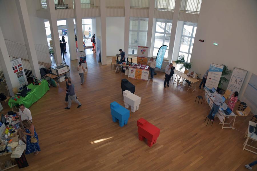 A Olbia in scena gli artigiani della tecnologia: il futuro è a portata di mano