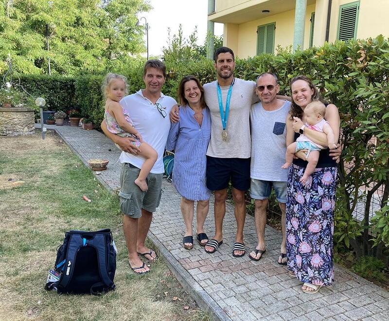 L’altro oro di Dario Verani: la festa con la sua famiglia 