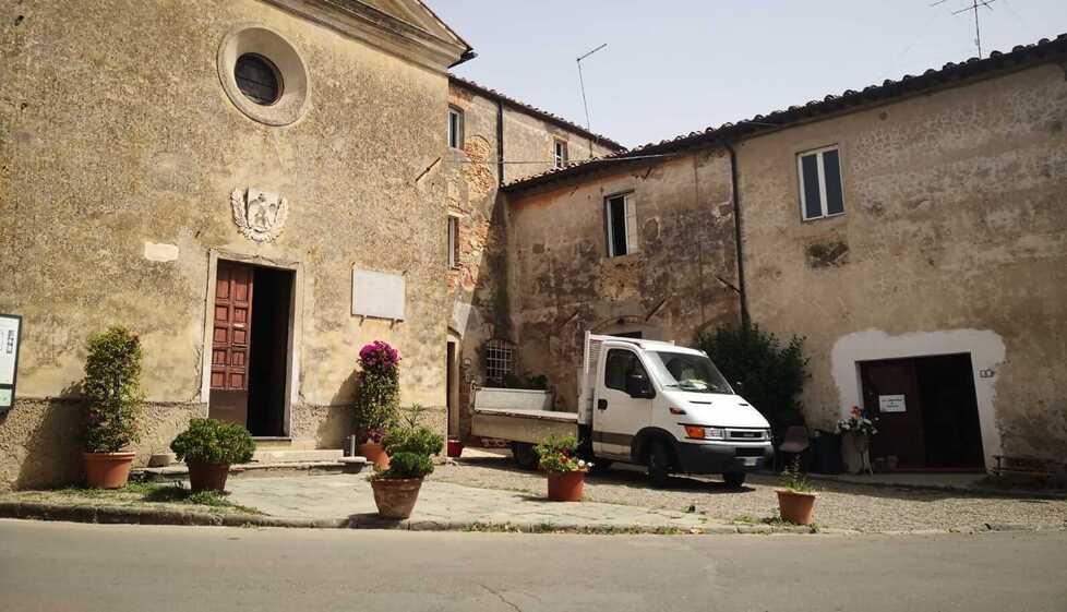 La “Bibliotechina” orgoglio del borgo dove non esistono bar e negozi