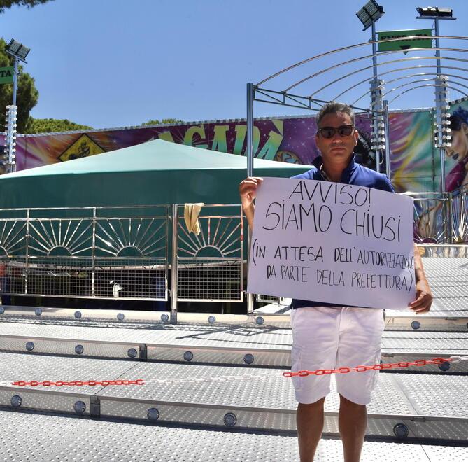 Sos giostre a Marina «Tagadà più sicuro ma per un cavillo non è autorizzato»