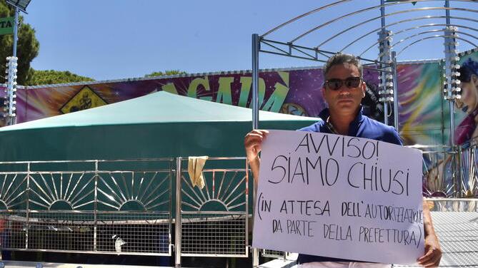 Sos giostre a Marina «Tagadà più sicuro ma per un cavillo non è autorizzato»