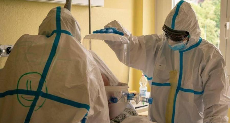 In provincia 705 nuovi contagiati, morta una donna di 82 anni