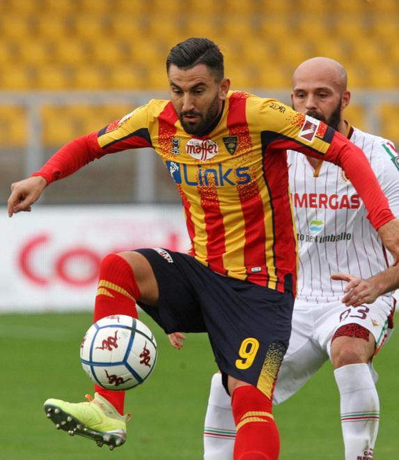 La copertina del mercato spetta finora sicuramente al Genoa, che ha acquistato dal Lecce il capocannoniere del campionato di B Massimo Coda