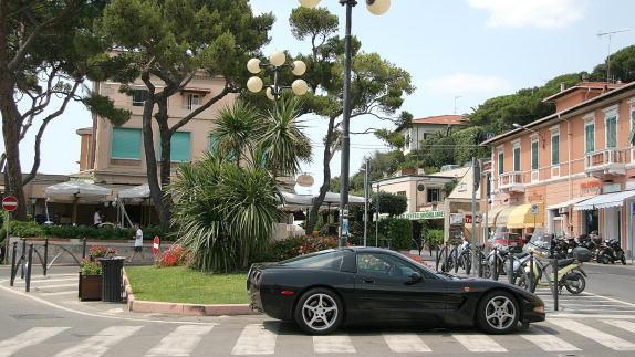 La piazzetta di Castiglioncello nel centro del paese