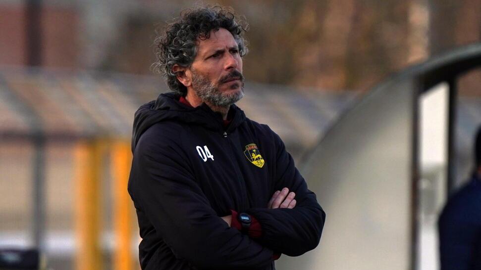 L’ex mister di Viterbese, Padova, Siena, Arezzo e Livorno, Alessandro Dal Canto