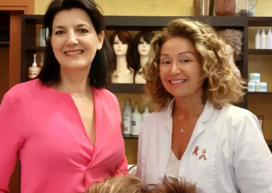 Ferrara, con le trecce donate realizzate quattro parrucche di solidarietà 