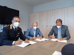 
	La firma del protocollo tra Polizia postale e Abbanoa

