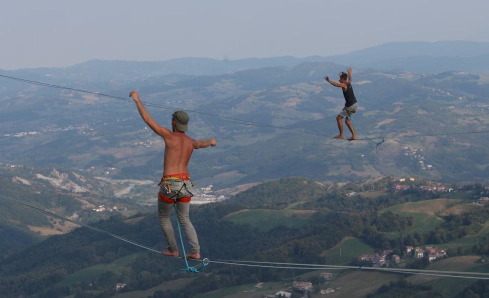 Spilamberto. Cade e muore come l’amico 