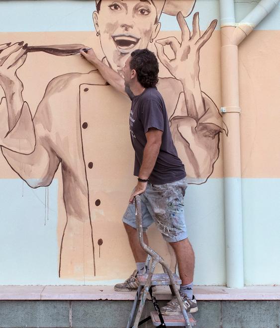 Dario Vella. L’artista della periferia che fa rinascere i muri cadenti 