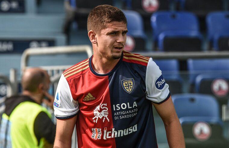 Razvan Marin of Cagliari Calcio in action during the serie A match between Cagliari Calcio and FC Crotone.