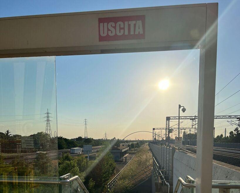 Il Frecciarossa è in ritardo: viaggiatori in ostaggio di notte alla Mediopadana