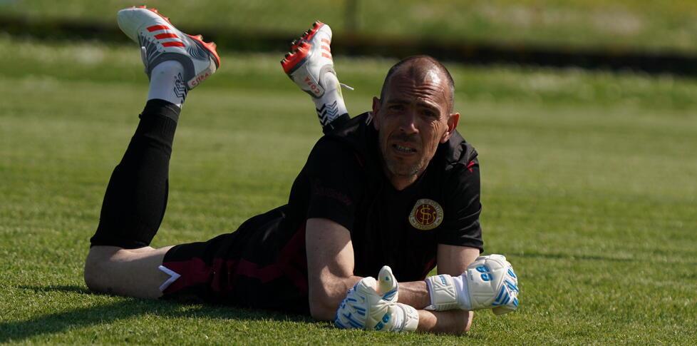 Il Livorno tinge la porta di verde. Per Mazzoni e Pulidori è addio 