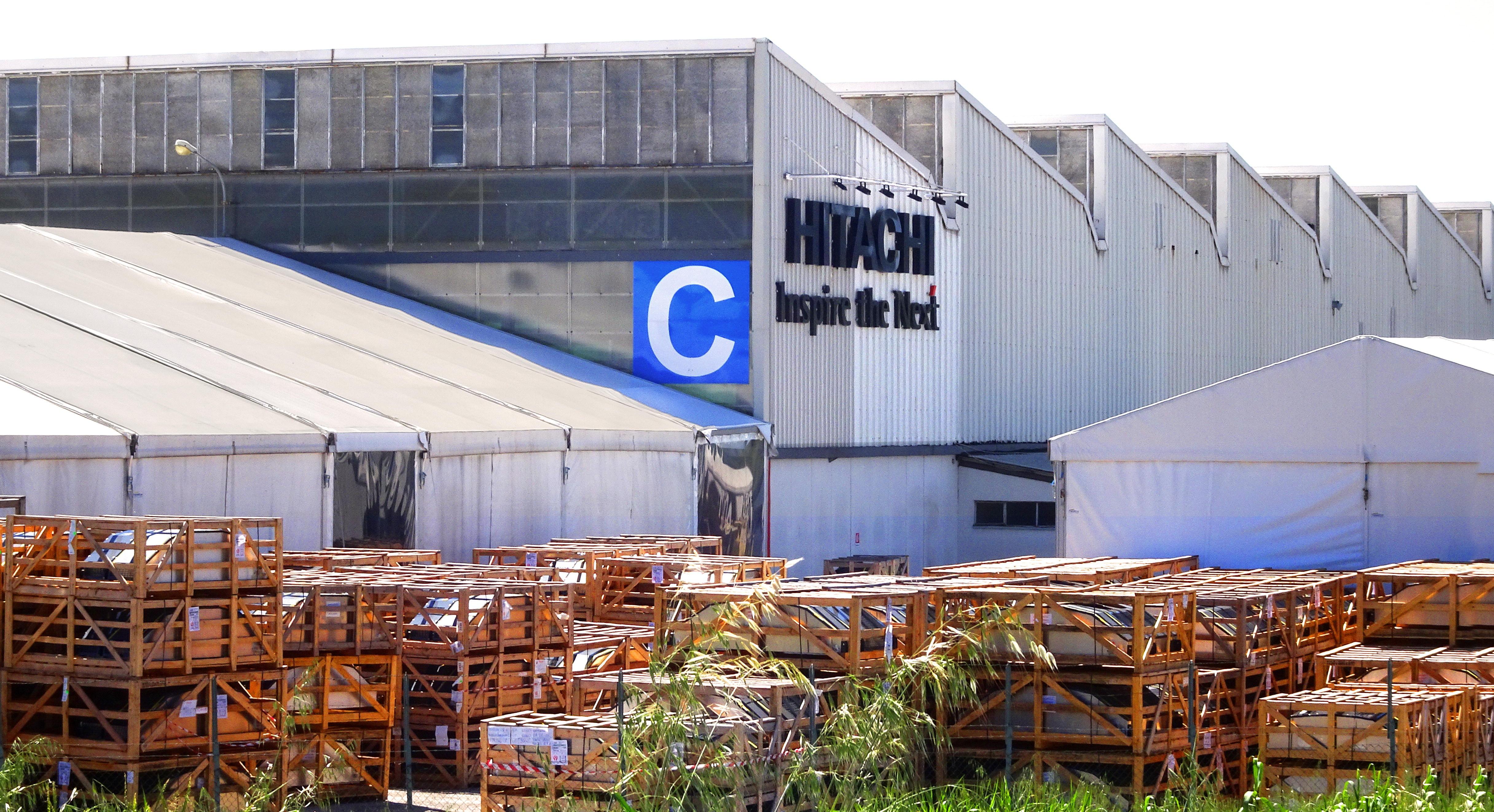 Senza mensa 150 lavoratori: indotto Hitachi sotto accusa 