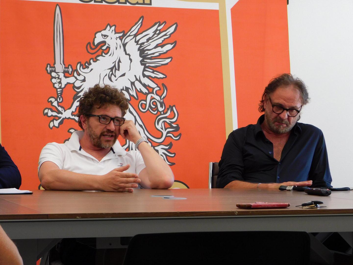 La famiglia Ceri (nella foto Simone e Mario al centro sportivo di Roselle nell’agosto 2020)
