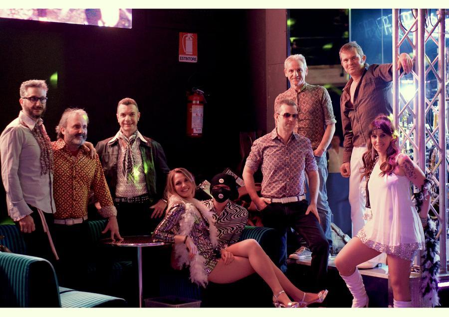 Si balla con le mitiche Cotiche al circolo Pigal