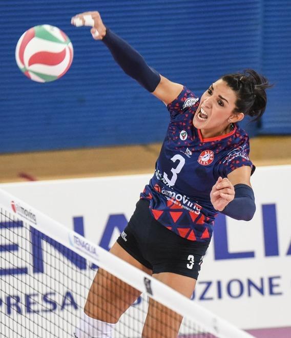 Modena Volley, il diesse Casadei al lavoro In arrivo uno schiacciatore: Pope o Nikolov