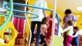 Modena, bimbi esclusi dai nidi La rabbia delle mamme: «Lavoriamo e non abbiamo aiuti, non sappiamo come fare»
