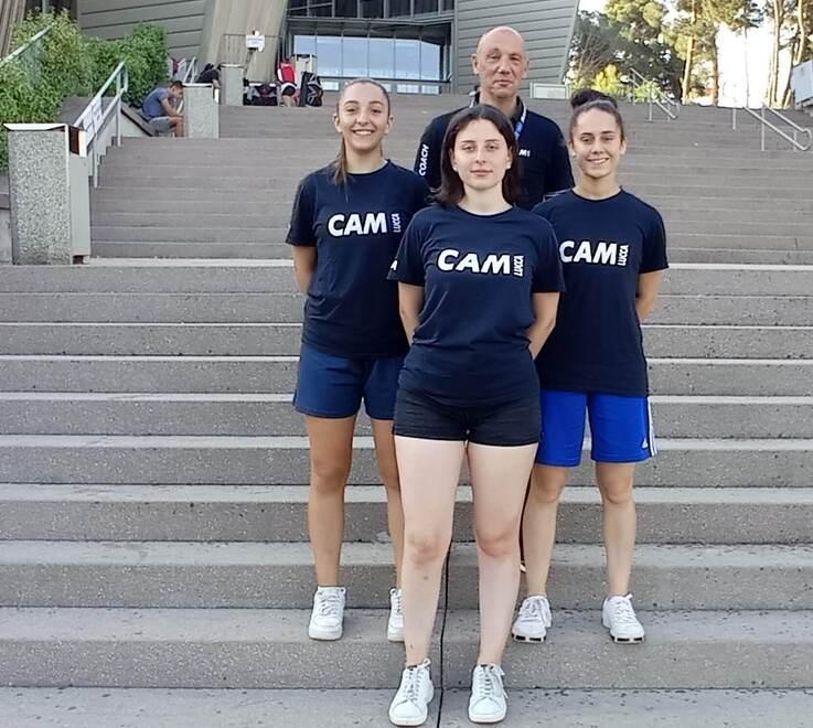 Letizia Scatena, Aurora Salani e Miriam Mugnani, le portacolori del Cam impegnate in Croazia nella Youth League di karate disputata a Porec