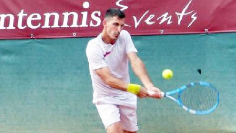 
	ll fiorentino Daniele Capecchi attuale numero 563 delle classifiche mondial

