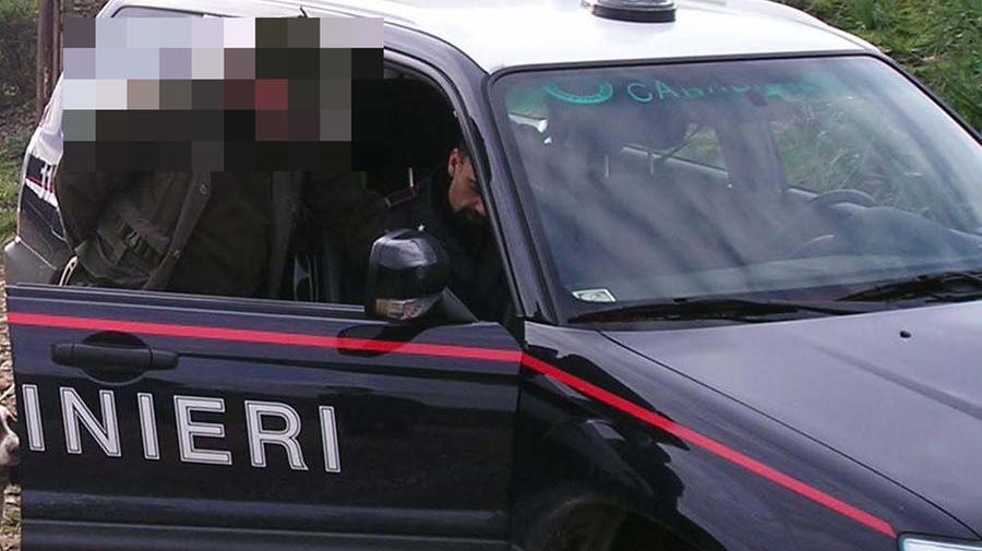 Aveva 780 grammi di cannabis in casa, allevatore arrestato