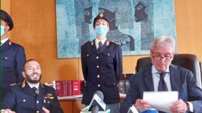 Lo sfruttamento dei lavoratori dietro a camici e tute anti-Covid