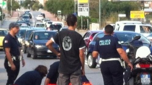 Scontro furgone-scooter: un ferito