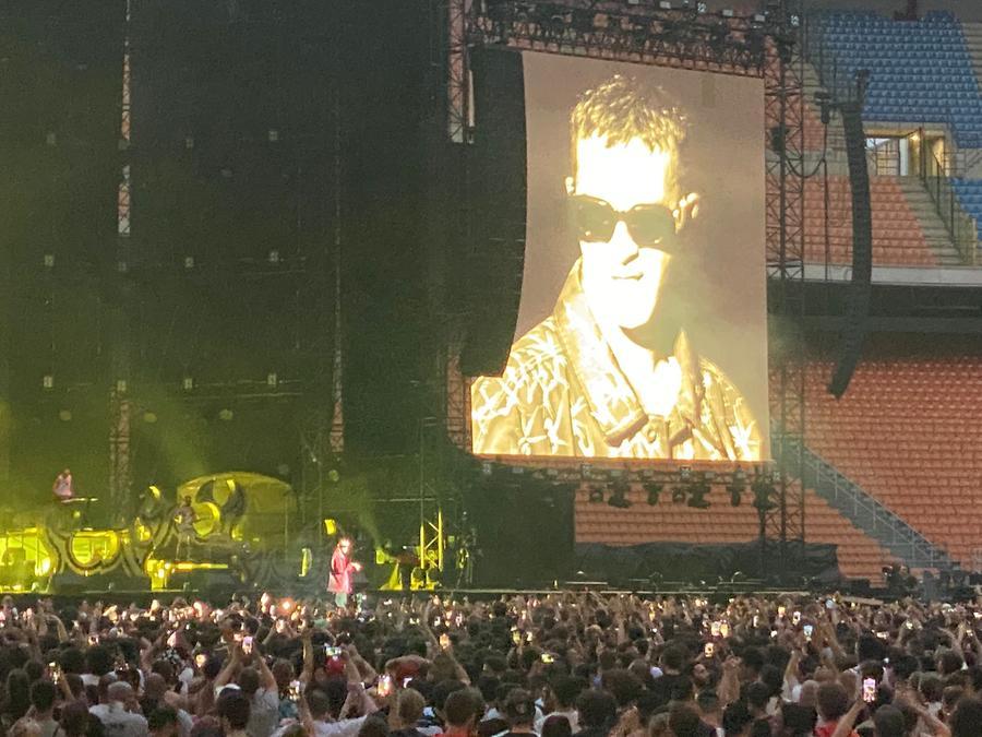 A San Siro 50mila in delirio per Salmo