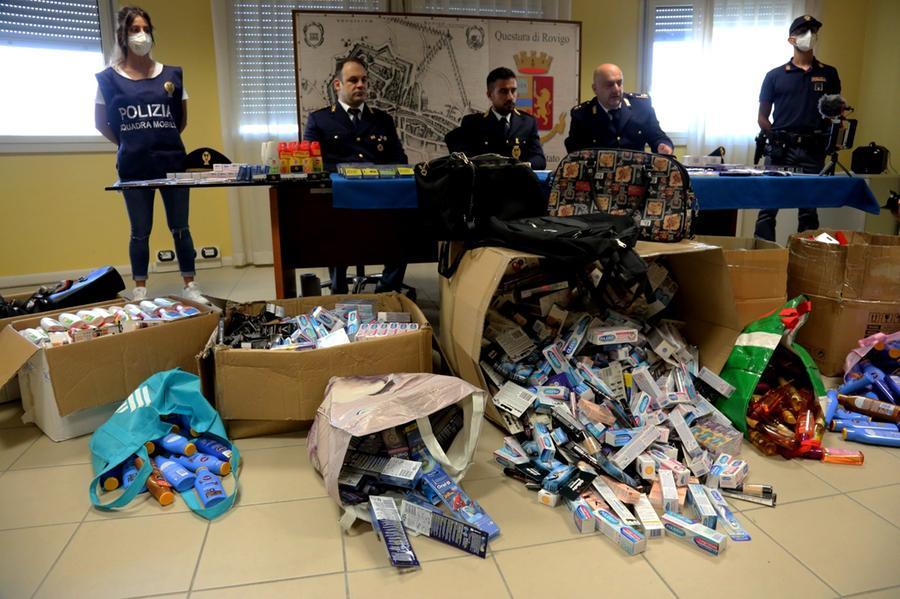 Presa la banda dei supermercati