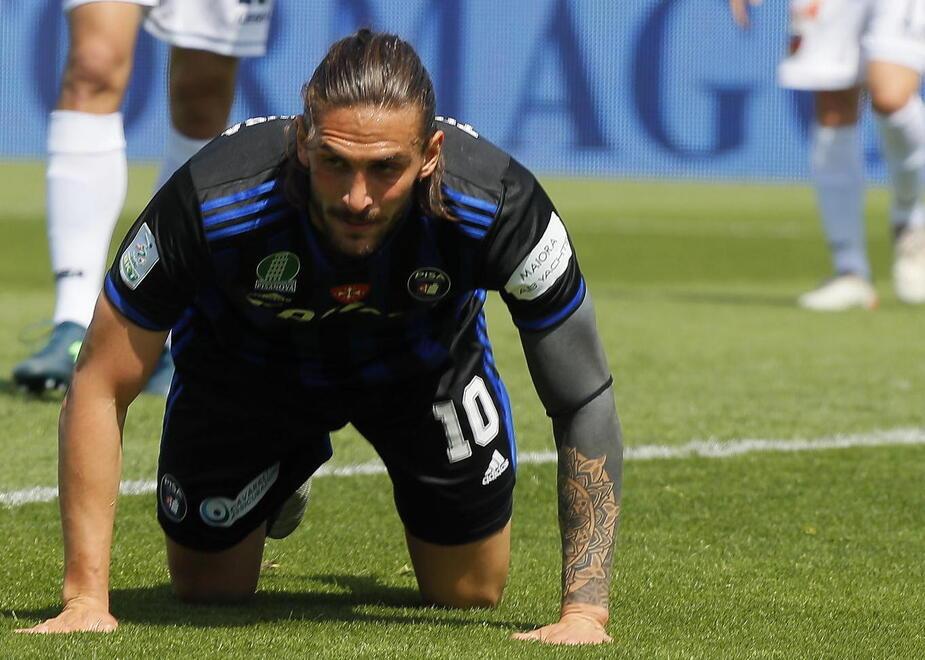 Torregrossa con la maglia nerazzurra (foto Muzzi)