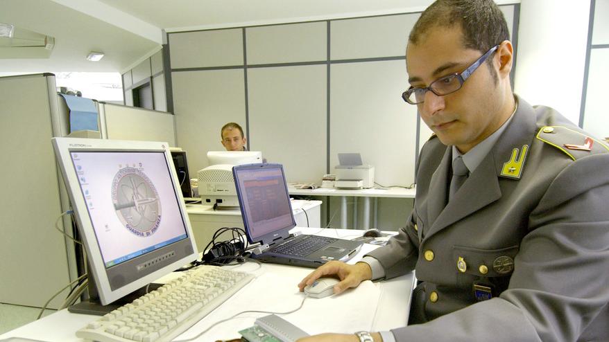 Valdinievole, bancarotta e autoriciclaggio: tre arresti e due ai domiciliari