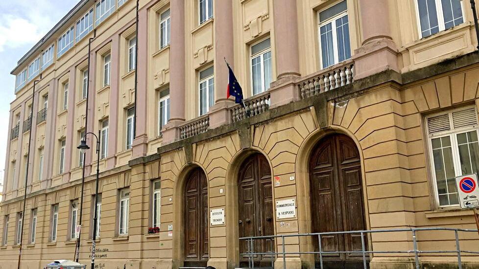 «Fiducia nei docenti, siamo corretti» Il Vespucci respinge tutte le accuse